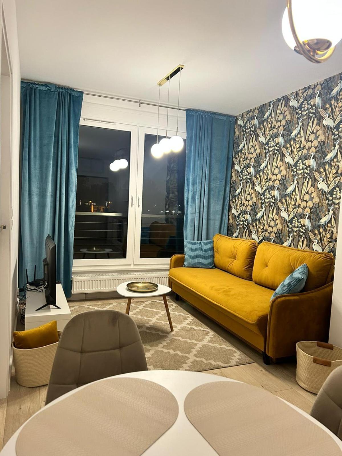 Skarbowa Star Apartment Leszno (Greater Poland)